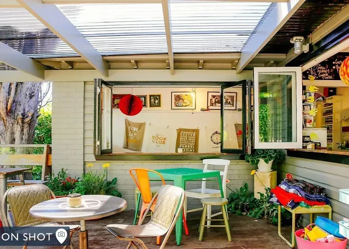 Canary Cottage